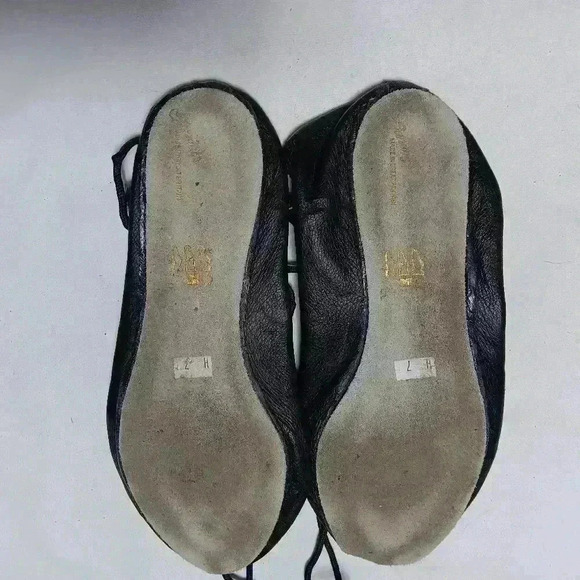 Gandolfi Highland/celtic Leather lace up dance shoe. Ladies size 7. - Picture 5 of 6